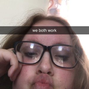 Meet your Posher, Annie